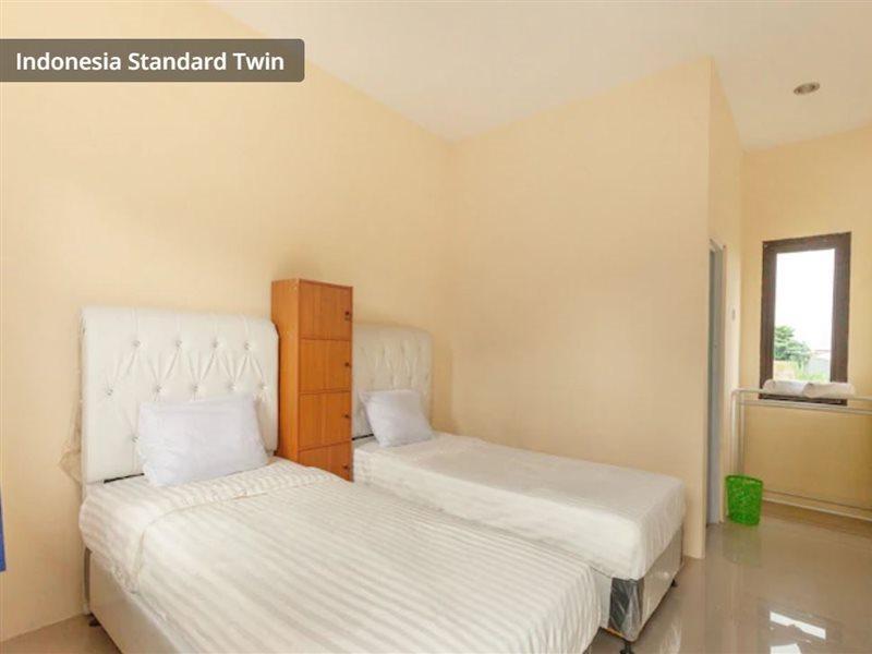 Richmond Guest House Cirebon Redpartner Экстерьер фото